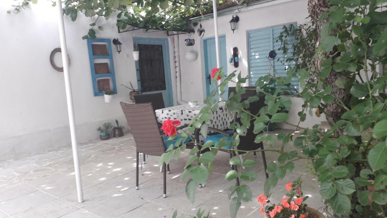 Apartment With Garden Hanja Mostar Exterior foto